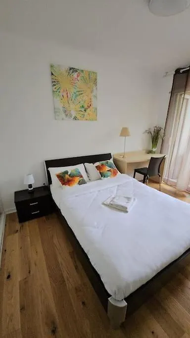 Le Tolstoi Chic Apartment Villeurbanne
